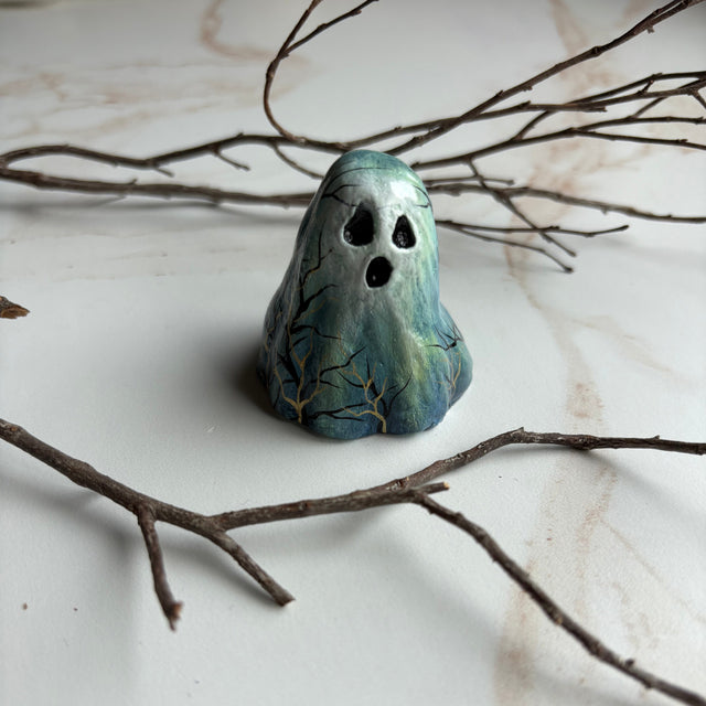 Clay Ghostie, green branches