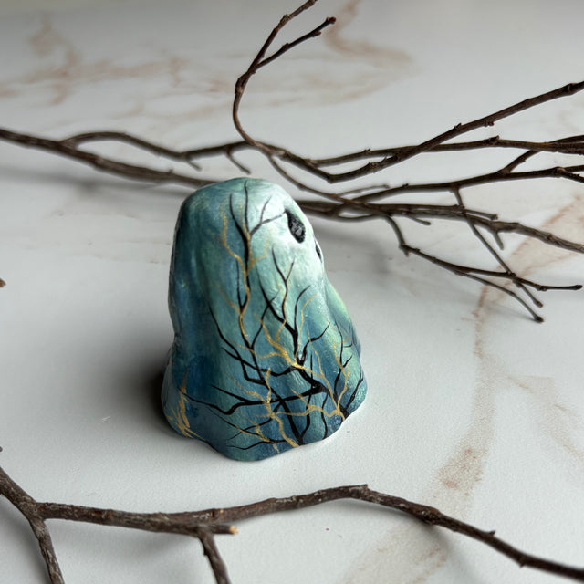 Clay Ghostie, green branches