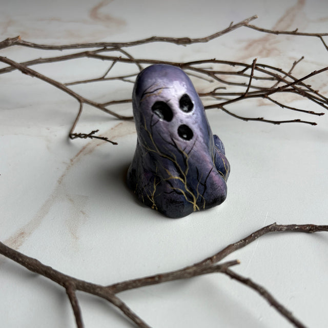 Clay Ghostie, smoky purple