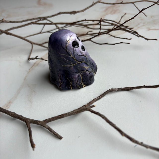 Clay Ghostie, smoky purple