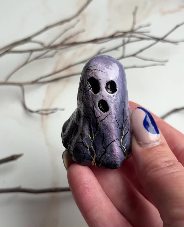 Clay Ghostie, smoky purple